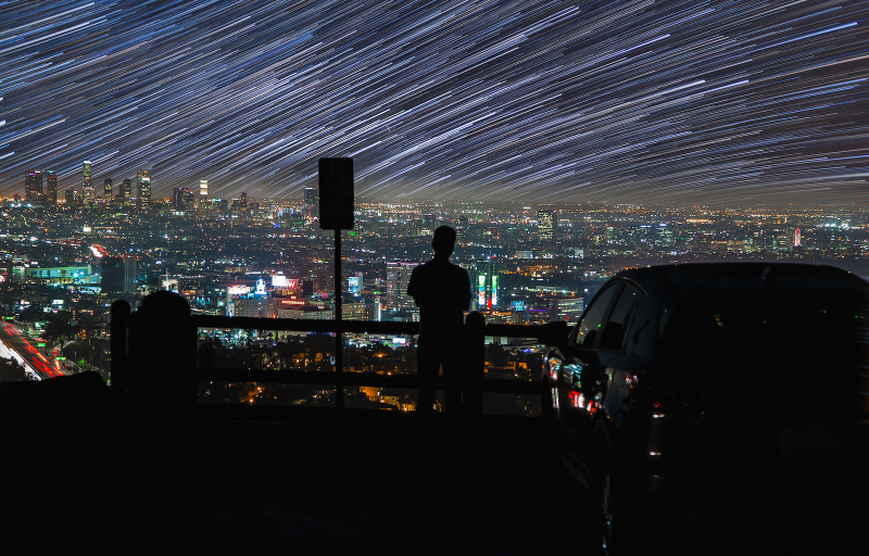 Illustration for article titled These Images Show the Night Sky That Hides Behind Our City Lights